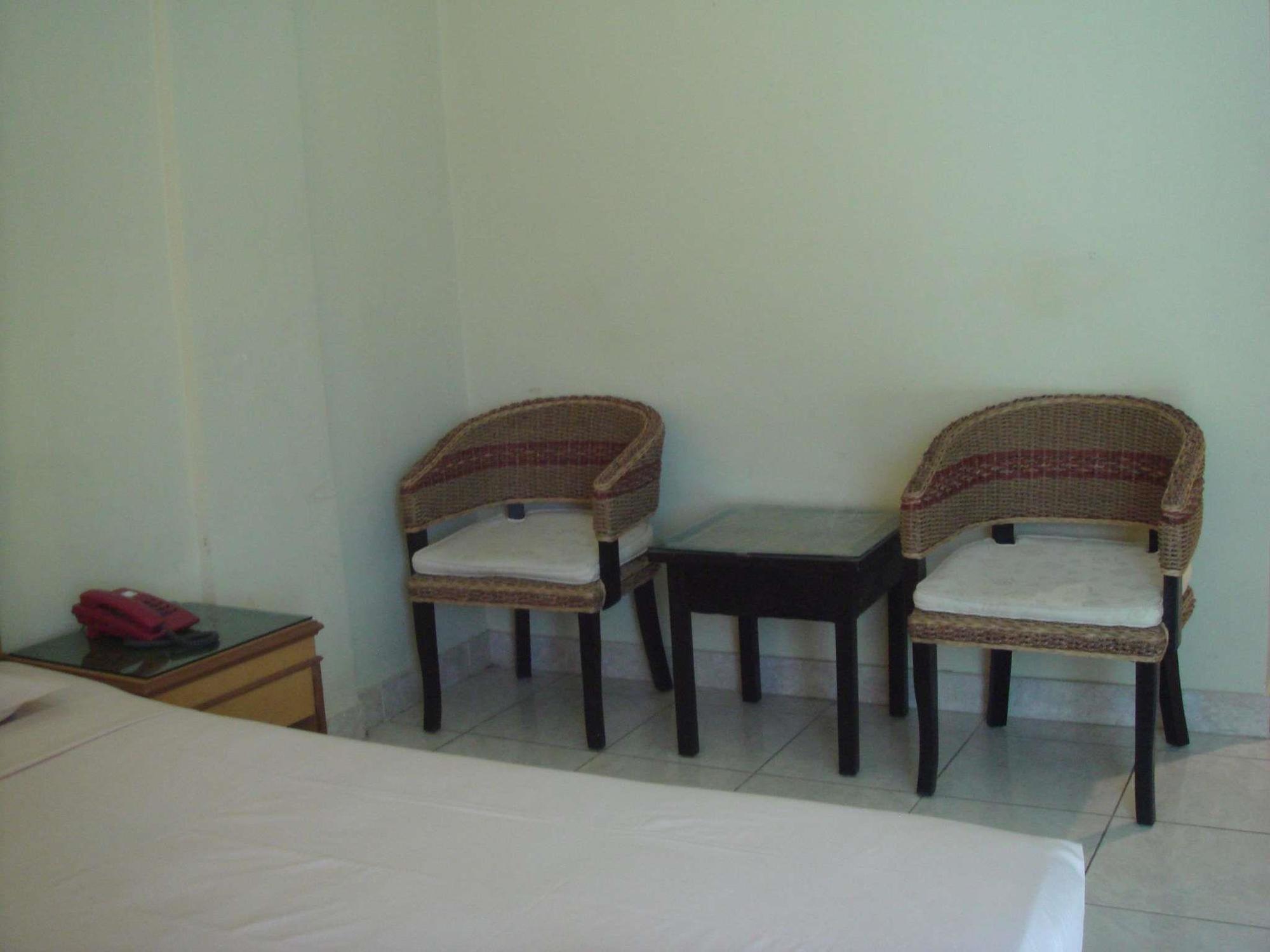 נקסר Hotel Istana מראה חיצוני תמונה