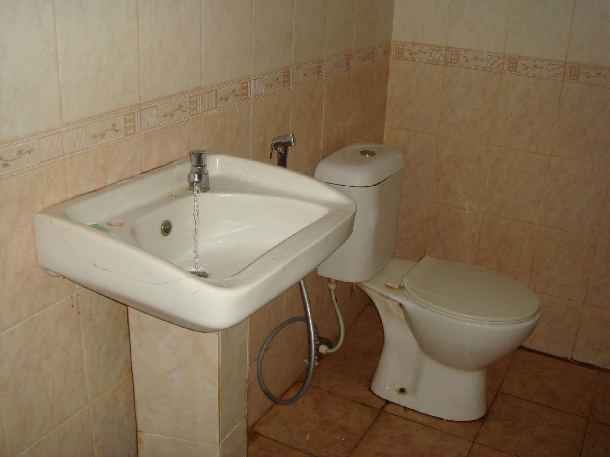 נקסר Hotel Istana מראה חיצוני תמונה